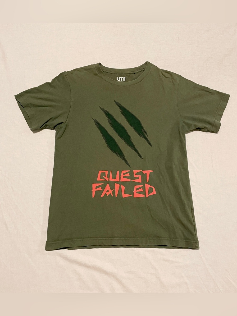 Uniqlo x Capcom Monster Hunter Quest Failed Graphic T-Shirt - Men's Medium